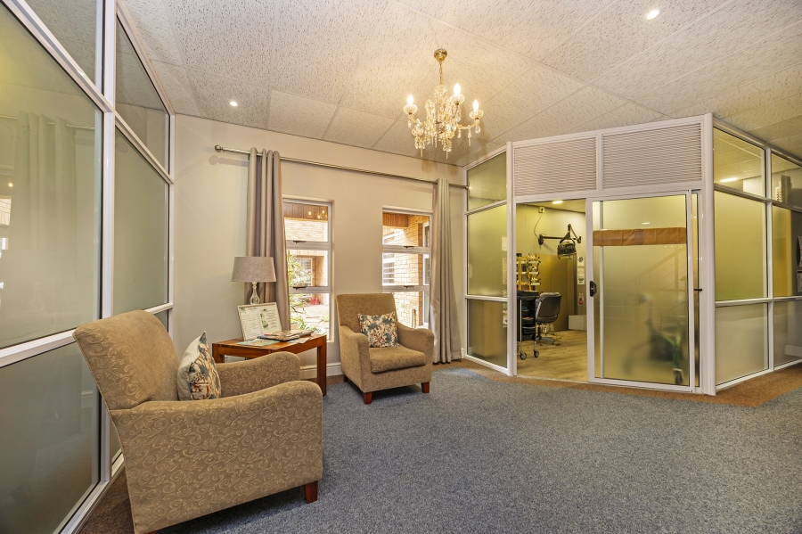 2 Bedroom Property for Sale in Sonkring Western Cape